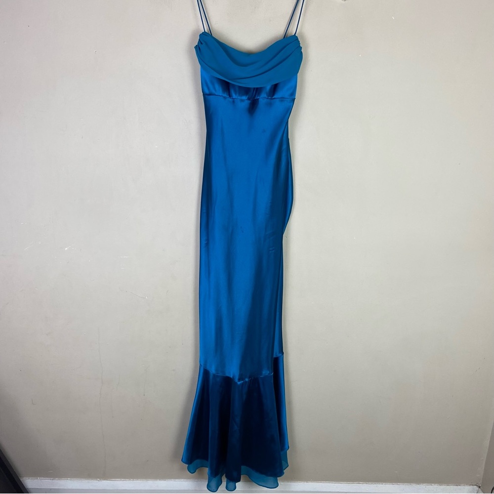 Betsy & Adam x Linda Bernell blue maxi mermaid gown - Picture 2 of 9